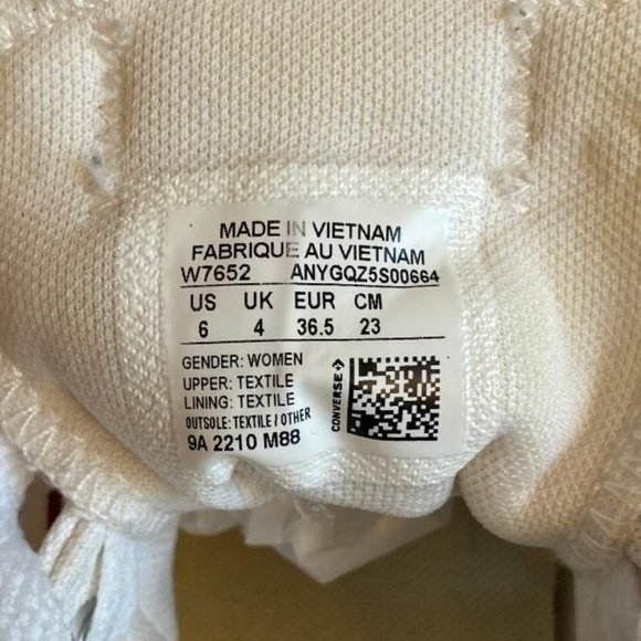 Converse White Sneakers with Red and Blue Stripes - Picture 16 of 16